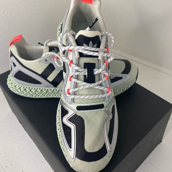 Men’s 4D shoes - Picture 3 of 5